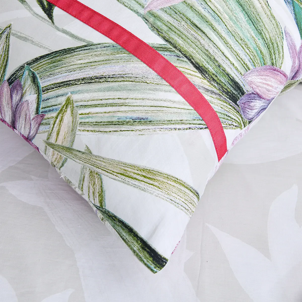 BED SET FLORAL SERENITY - KING PRINTED RANGE 180 TC HOMBEDCLU