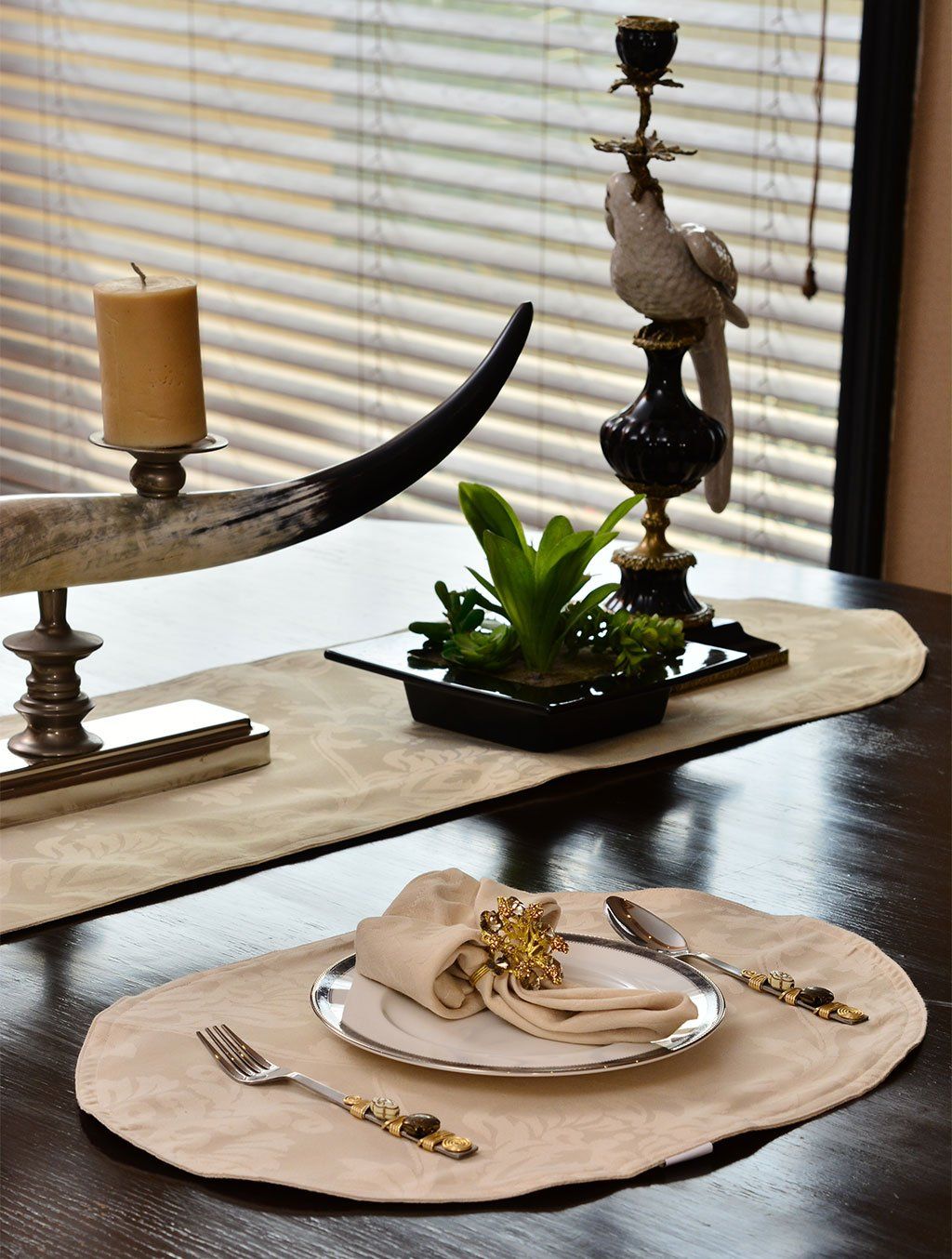 Kitchen Linen Jacquard Cream Kitchen Accessories HOMKITLIN Table Runner