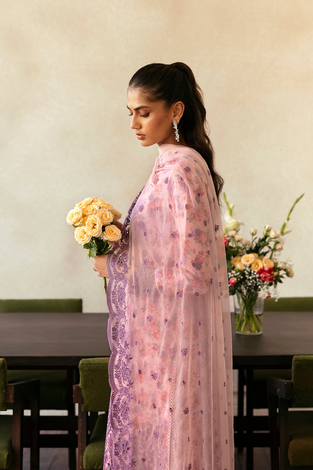 9749-Dusk Laced -Day break Printed kari '2025