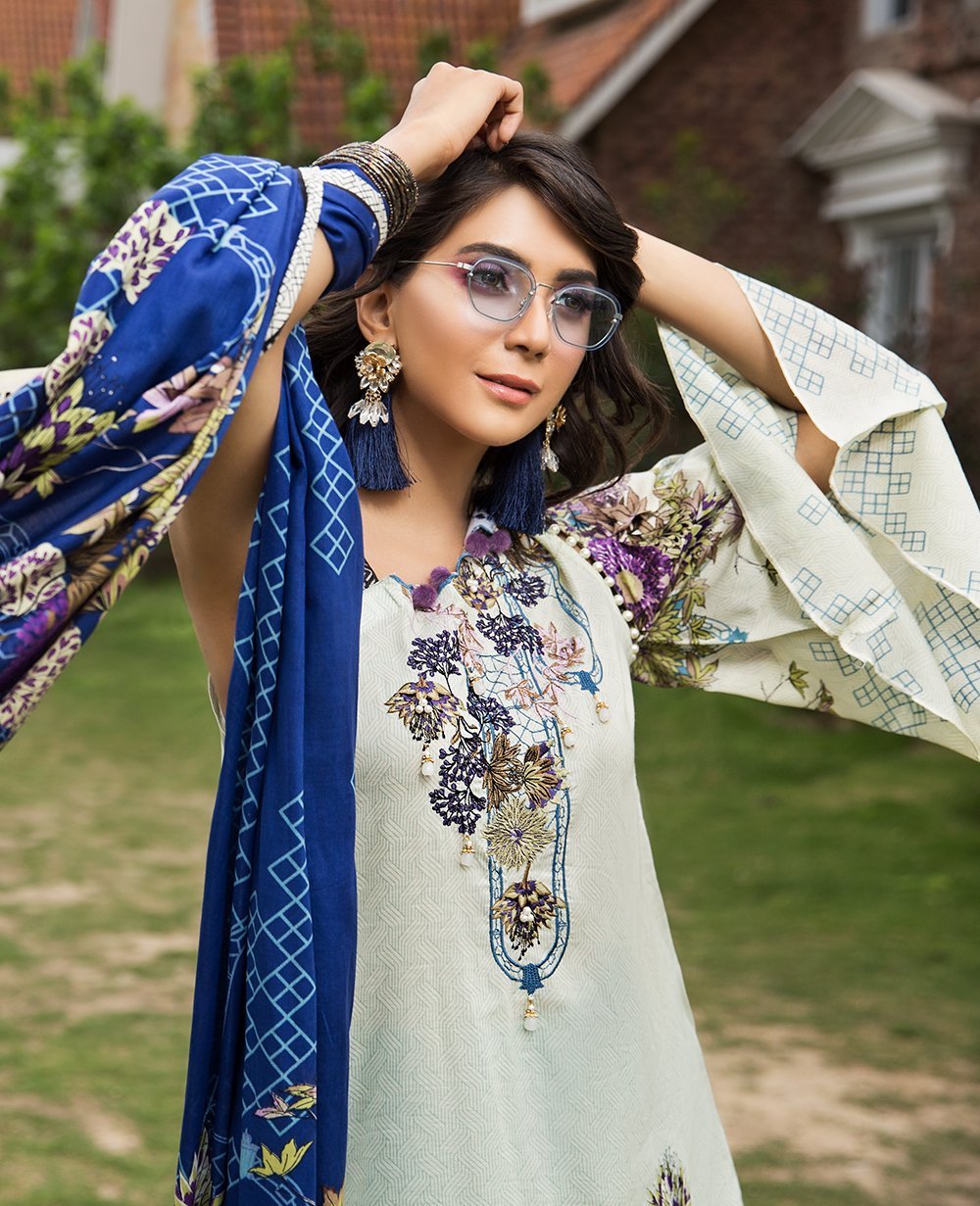 Bit Of Blue - IttehadTextiles