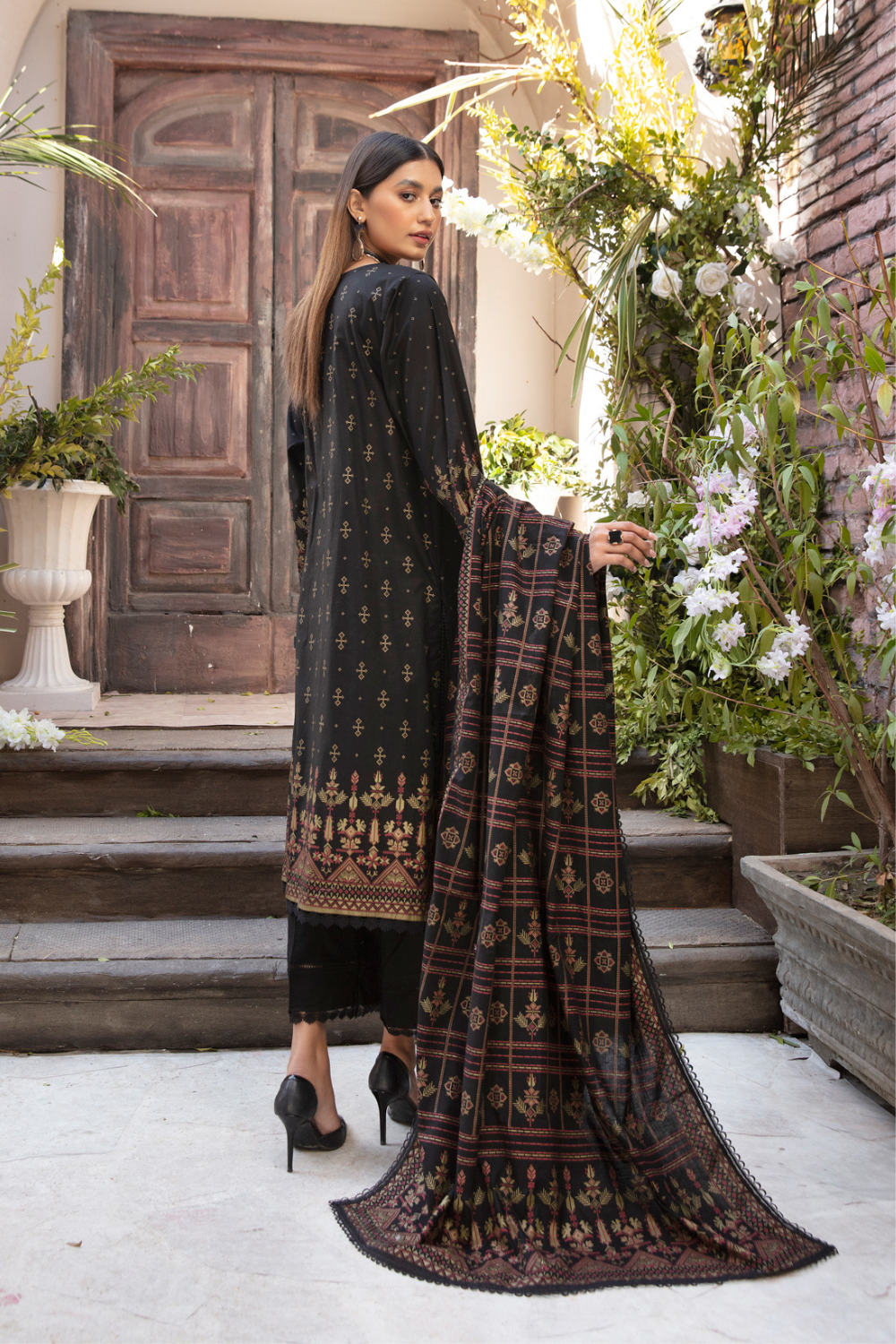 3 PC Unstitched Printed Lawn Suit