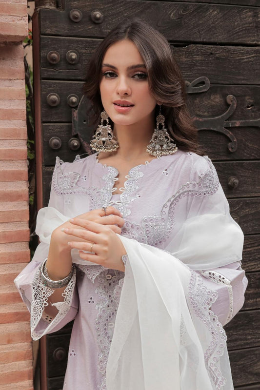 3 PC STITCHED | EMBROIDERED LAWN SUIT