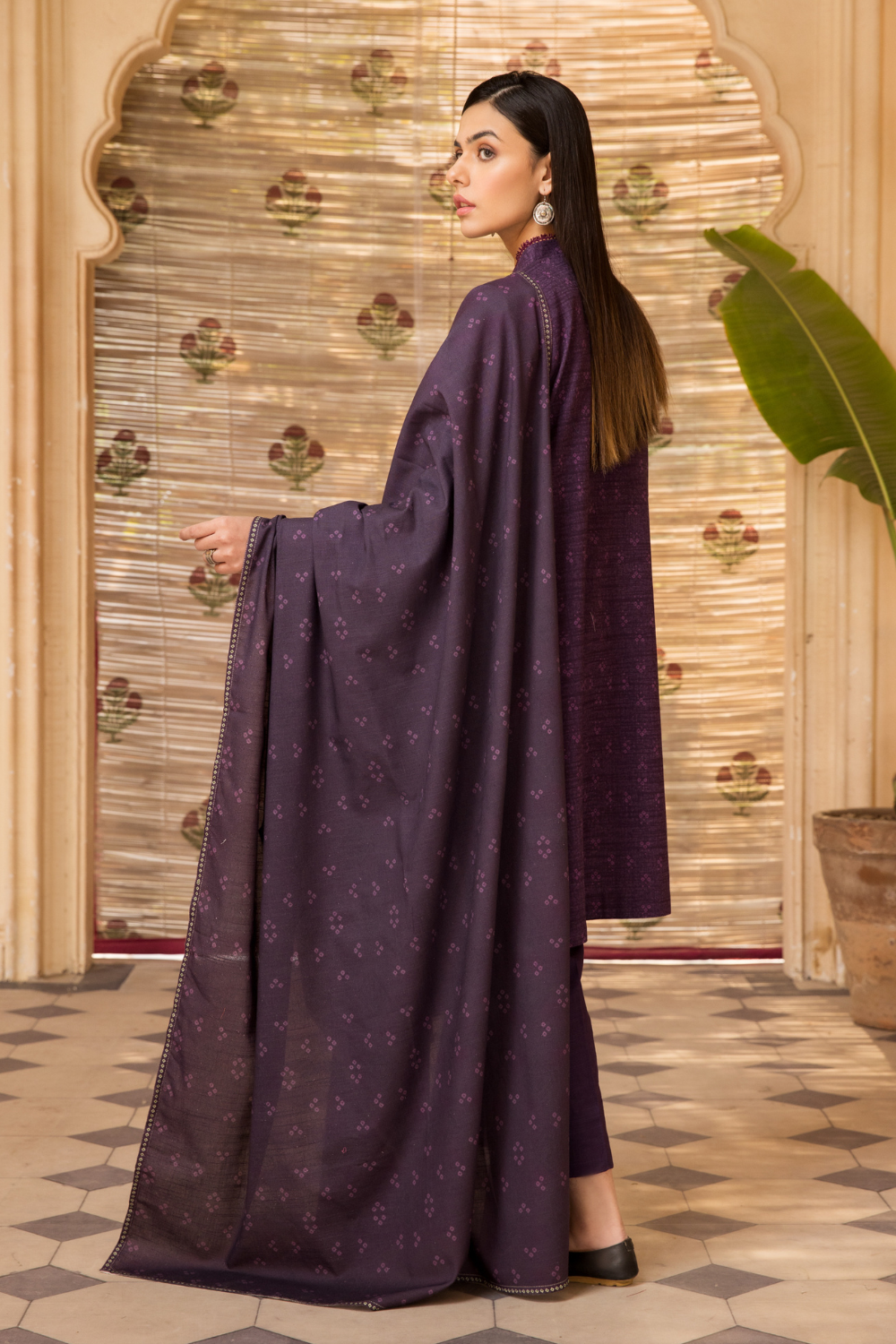 3 PC Unstitched | Khaddar Printed Suit