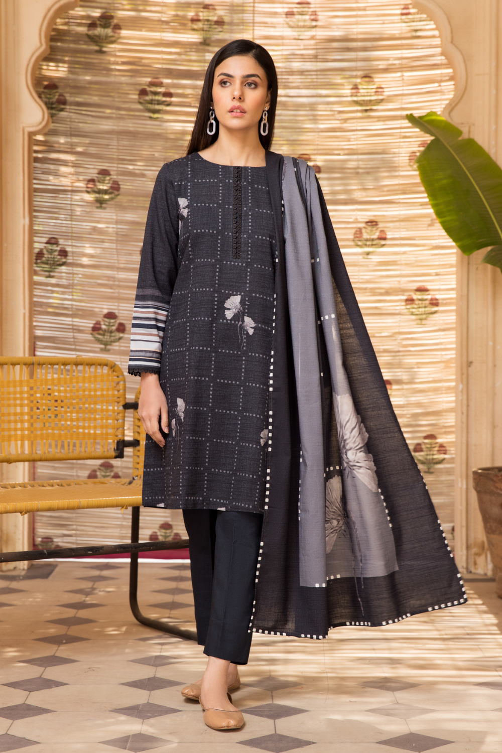 3 PC Unstitched | Khaddar Printed Suit