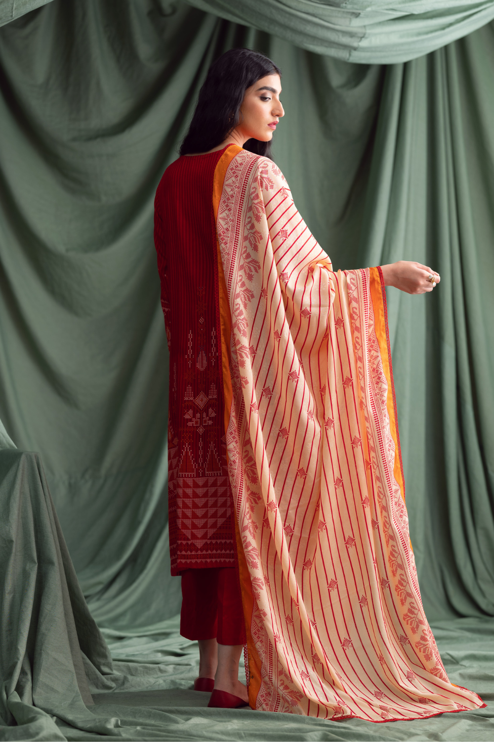 3PC Unstitched | Printed Linen Suit | Jacquard Dupatta