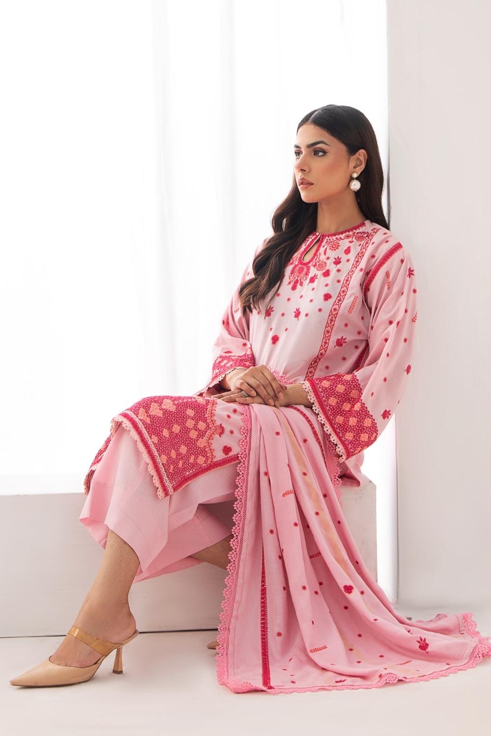 3PC Unstitched |Embroidered Karandi Shirt+ Jacquard Shawl+ Trouser