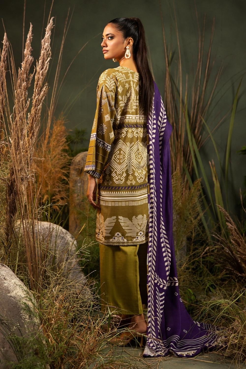3PC Unstitched |Printed Khaddar Shirt+ Viscose Shawl + Trouser