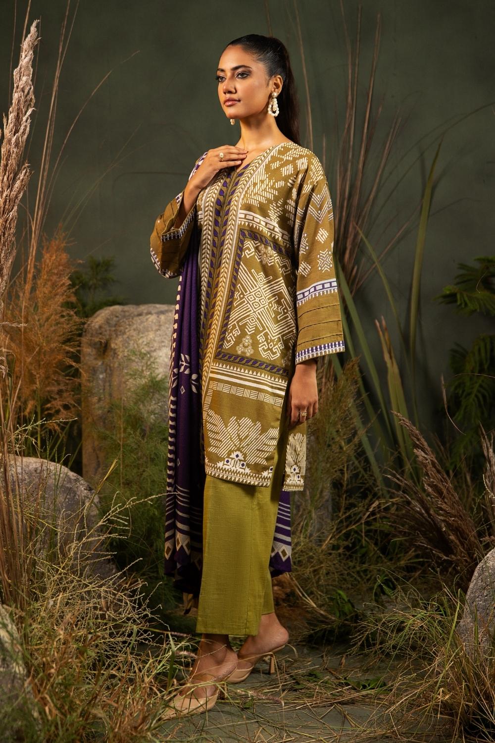 3PC Unstitched |Printed Khaddar Shirt+ Viscose Shawl + Trouser