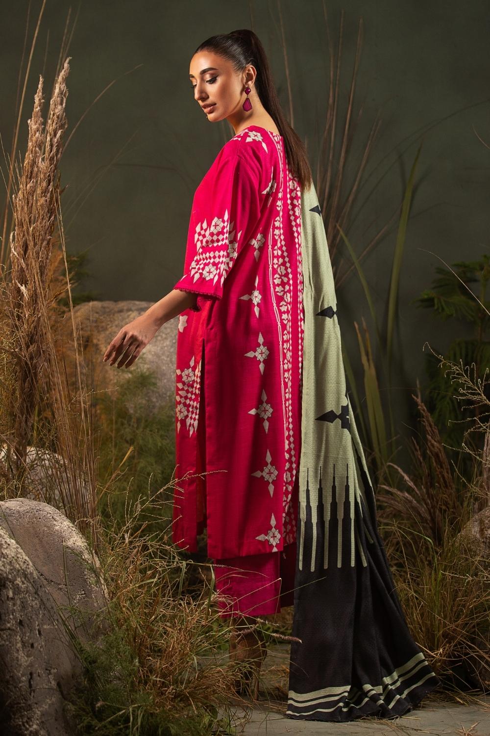 3PC Unstitched |Printed Khaddar Shirt+ Viscose Shawl + Trouser