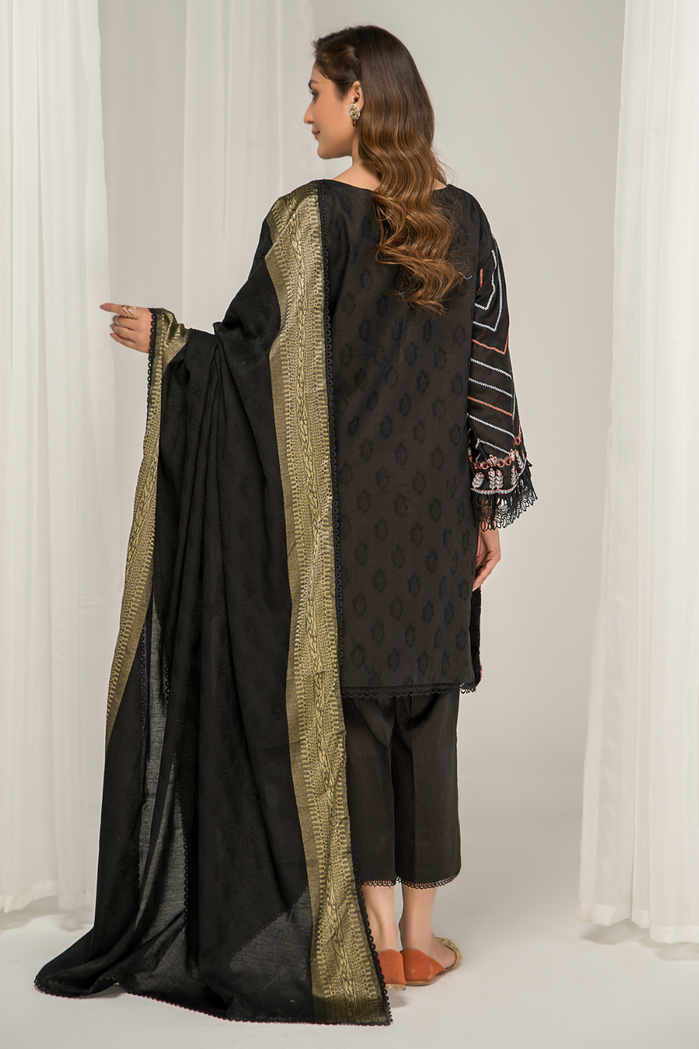 3 PC Unstitched Jacquard Embroidered Suit