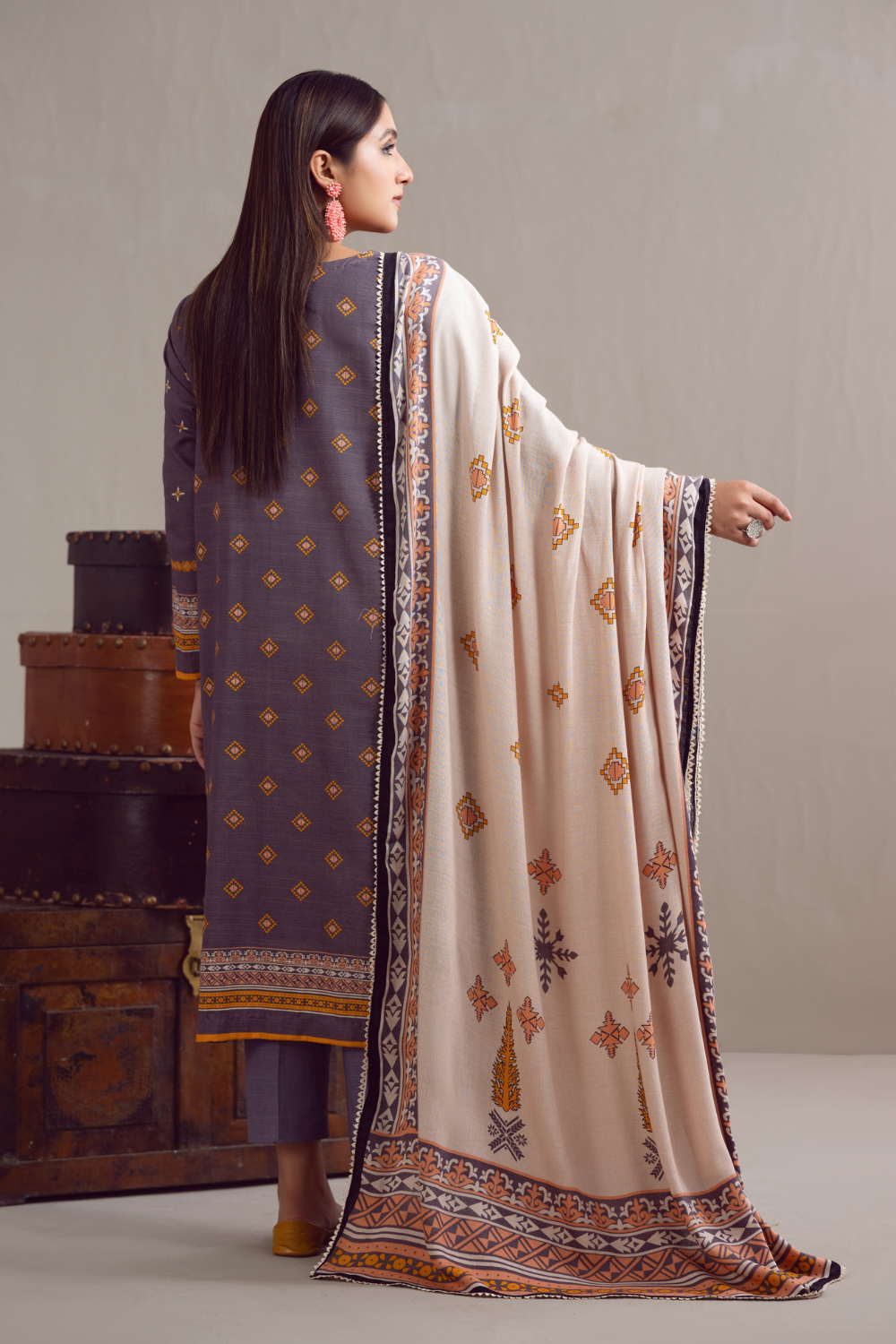 3 PC Unstitched | Khaddar Suit + Cotton Viscose Dupatta