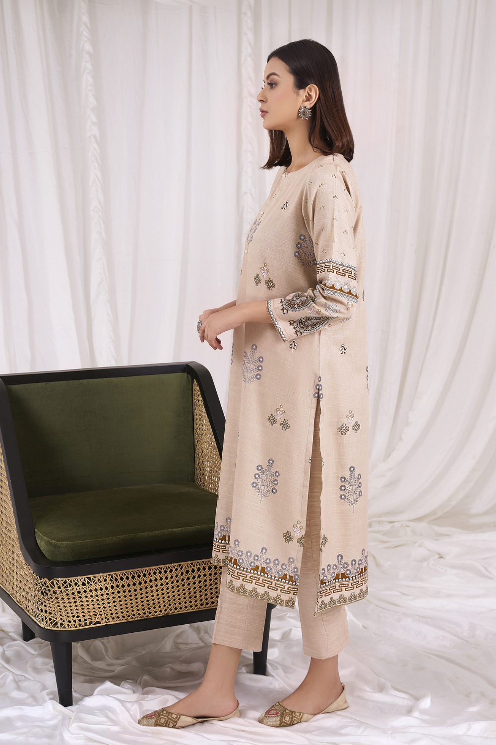 1 PC Unstitched | Printed Khaddar Shirt