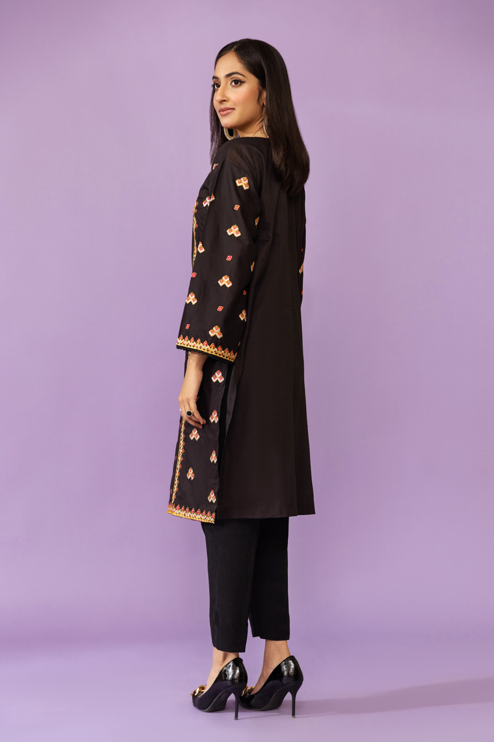 1 PC Stitched | Embroidered Lawn Shirt