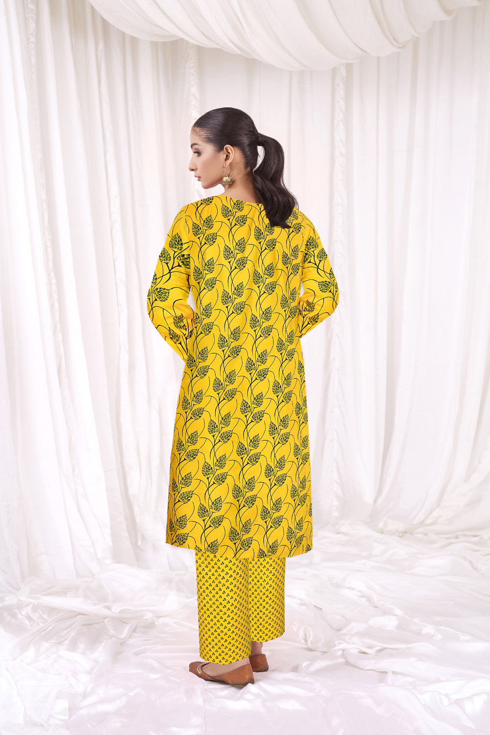 2 PC Unstitched | Printed Lawn Shirt + Trouser