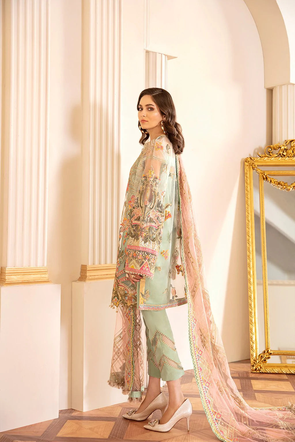 EMBROIDERED NET CH07-01