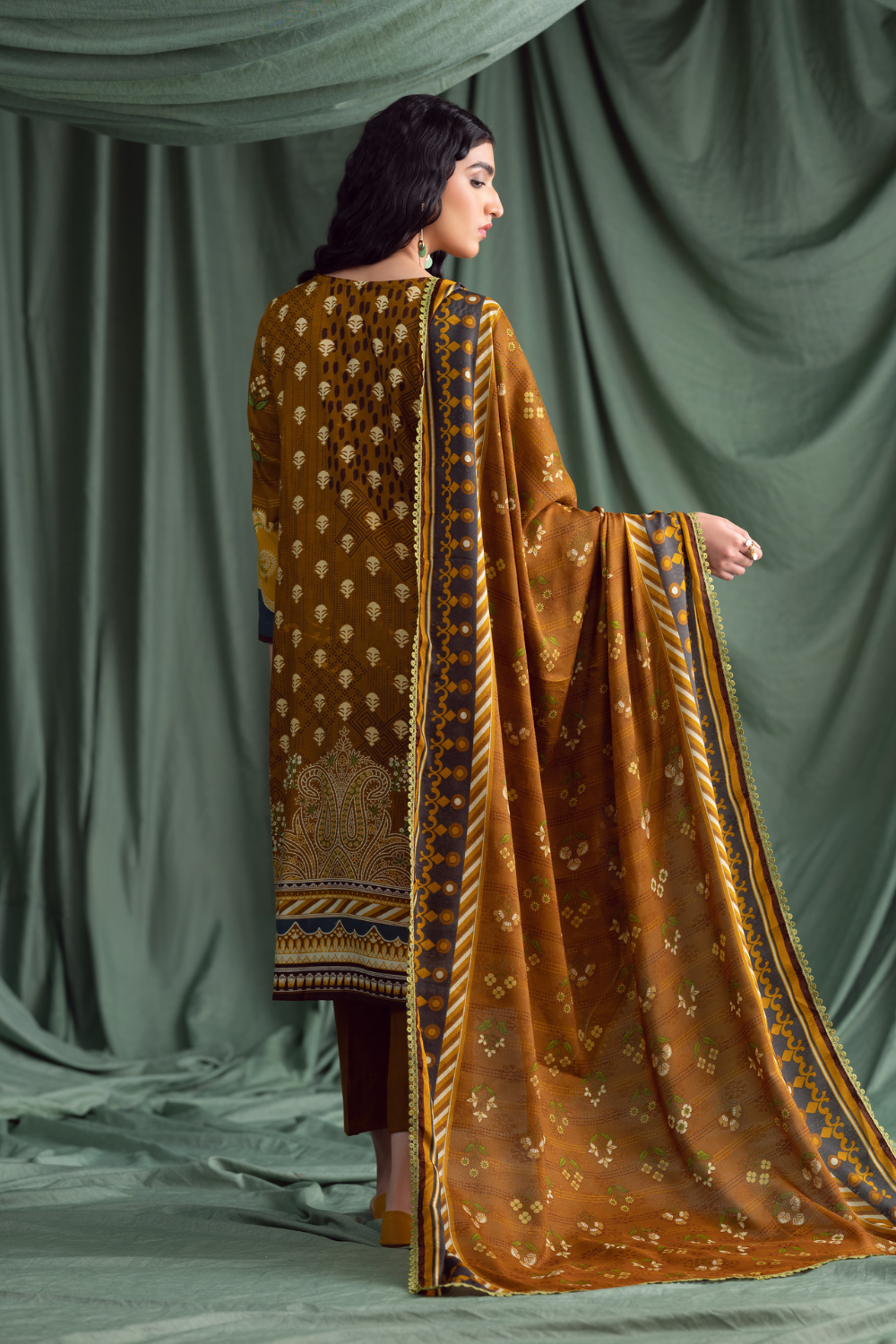 3PC Unstitched | Printed Linen Suit | Jacquard Dupatta