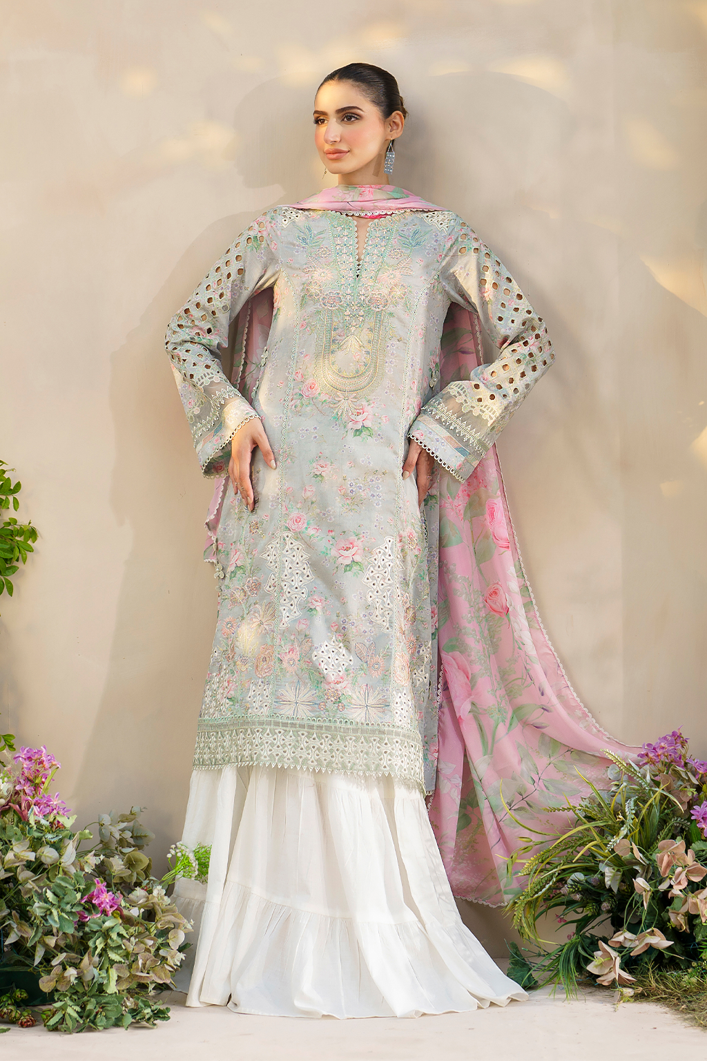 SFL-07 Embroidered Lawn