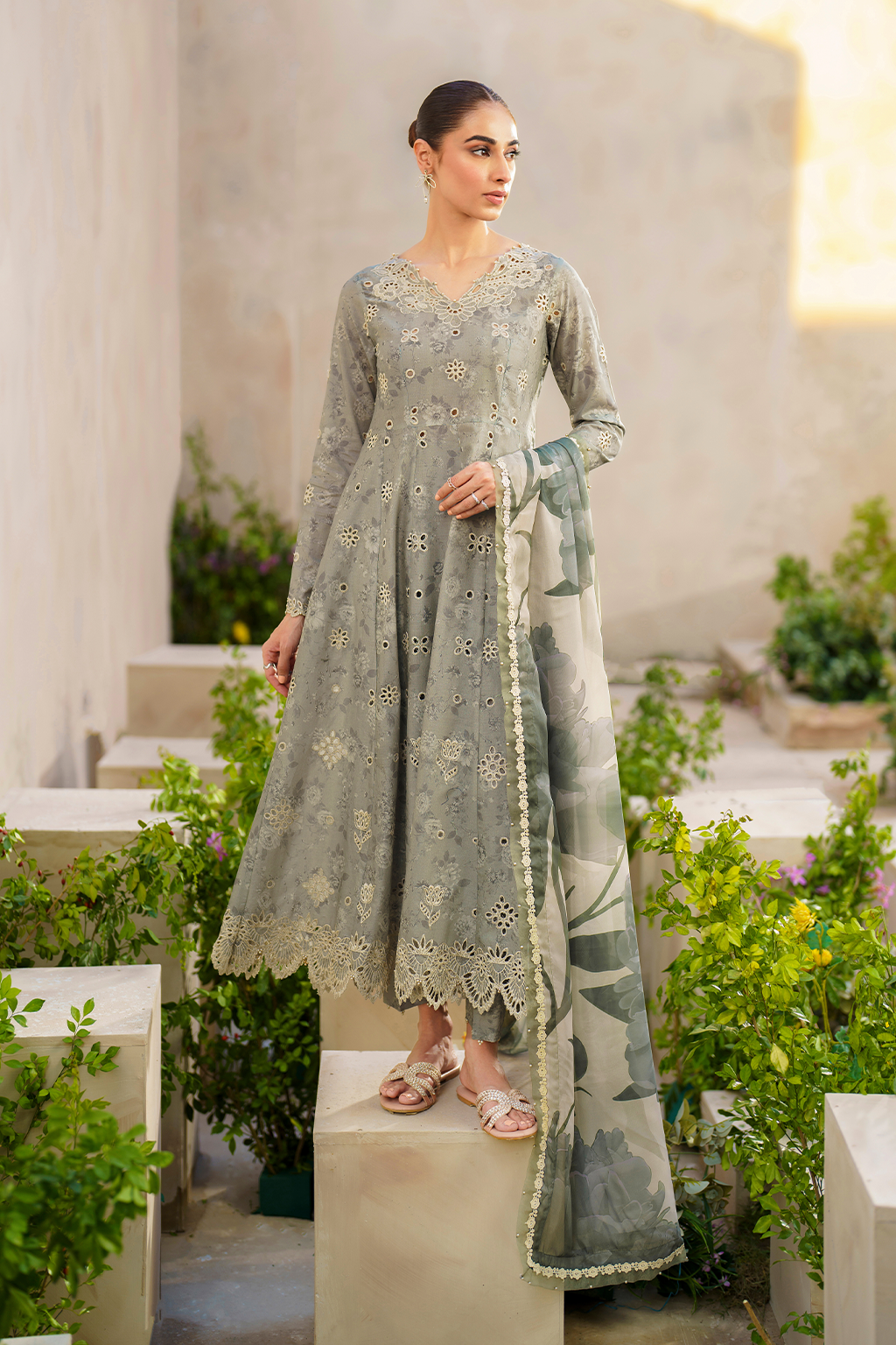 SFL-10 Embroidered Lawn