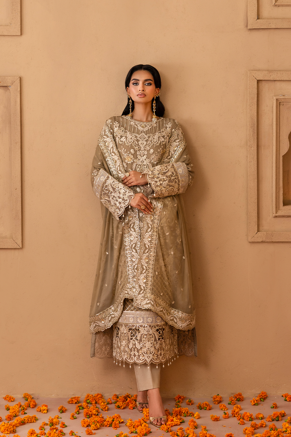 ULFAT - Sheherzadi' 25 by Emaan Adeel at #VogueClothingStudio