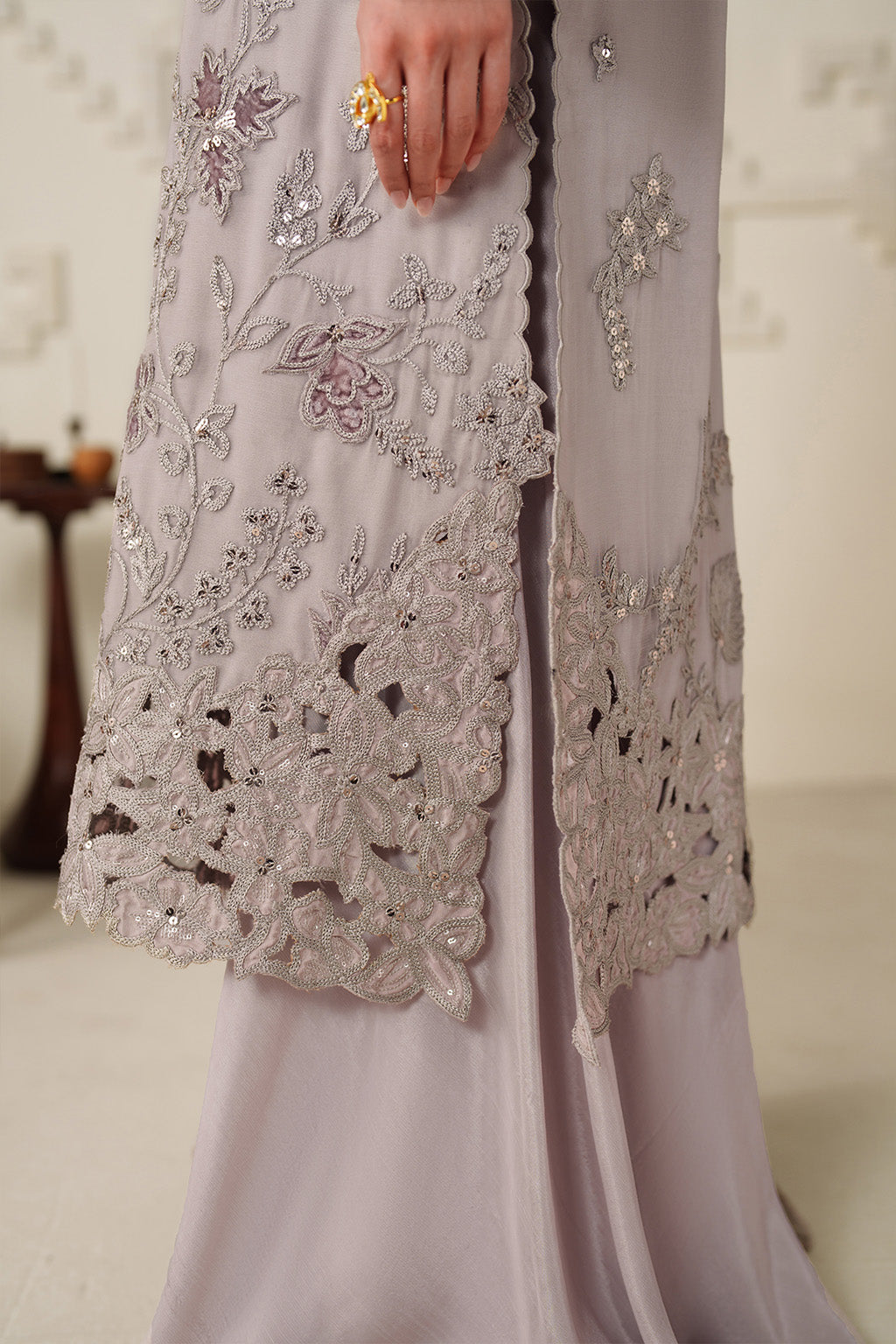 UE-618 Embroidered Chiffon