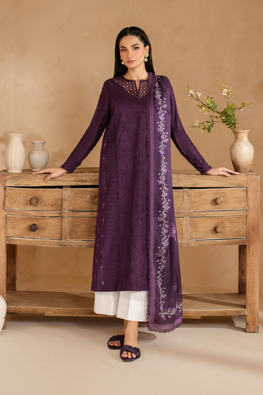UE-481 Embroidered Lawn