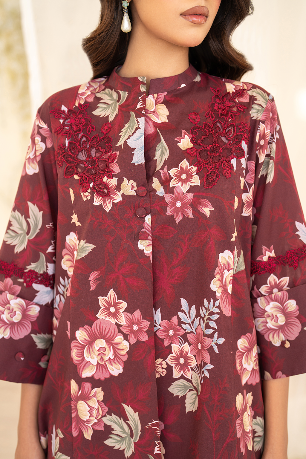 UE-439  Printed Lawn