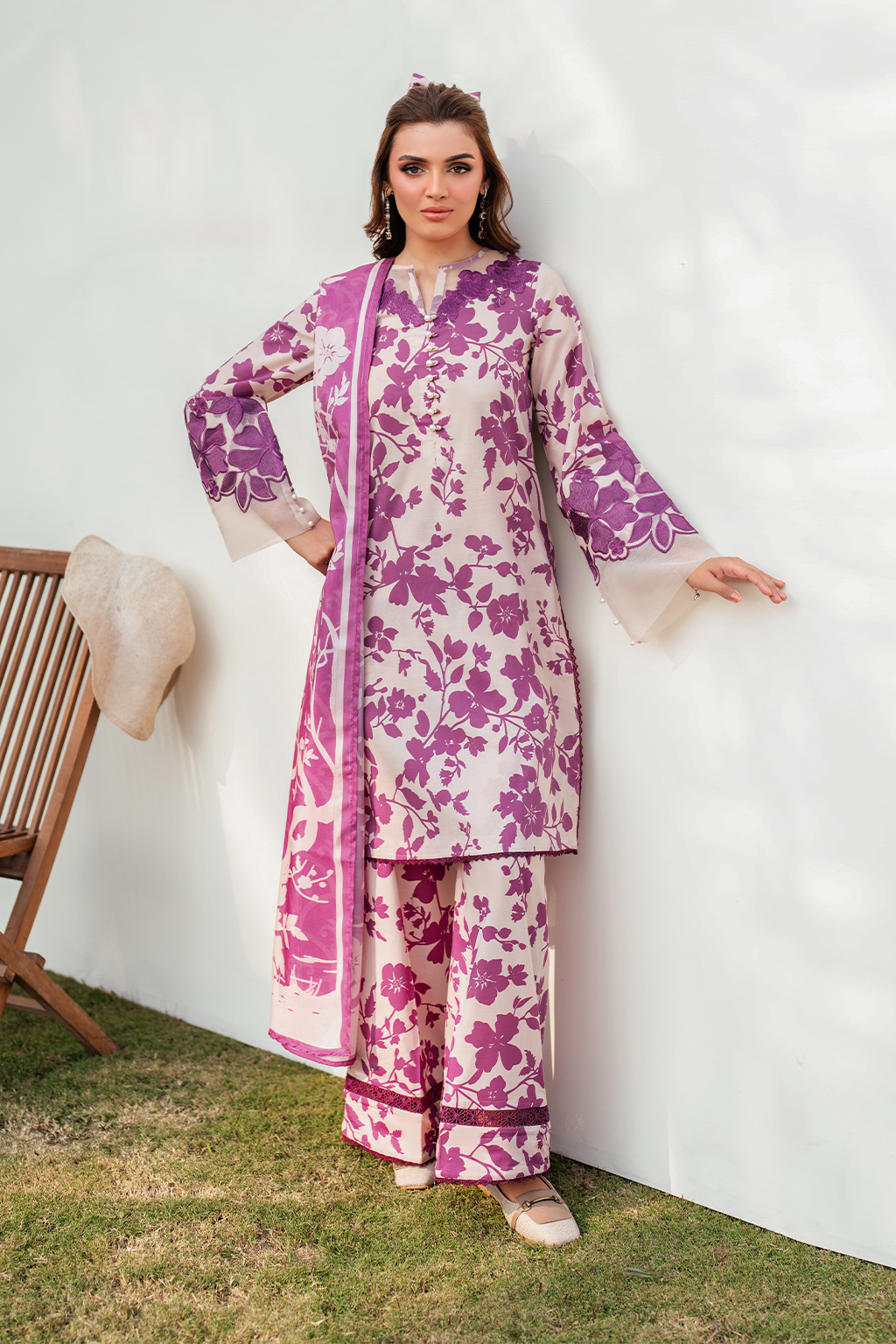 UE-376 Printed Lawn