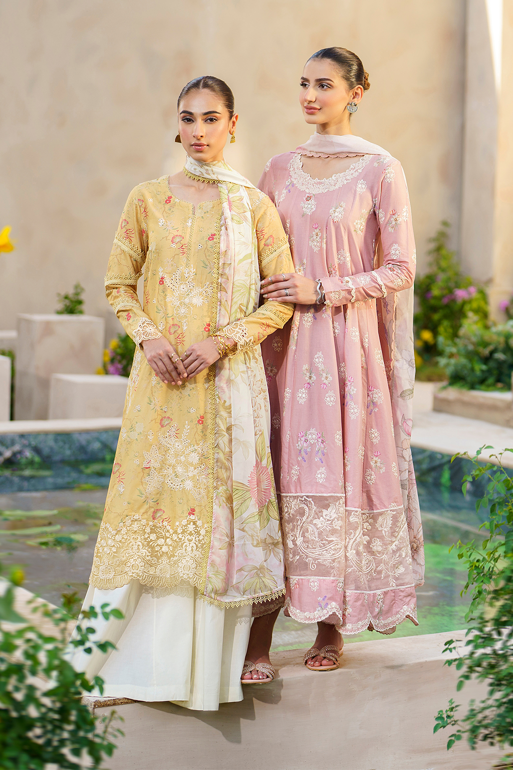 SFL-08 Embroidered Lawn