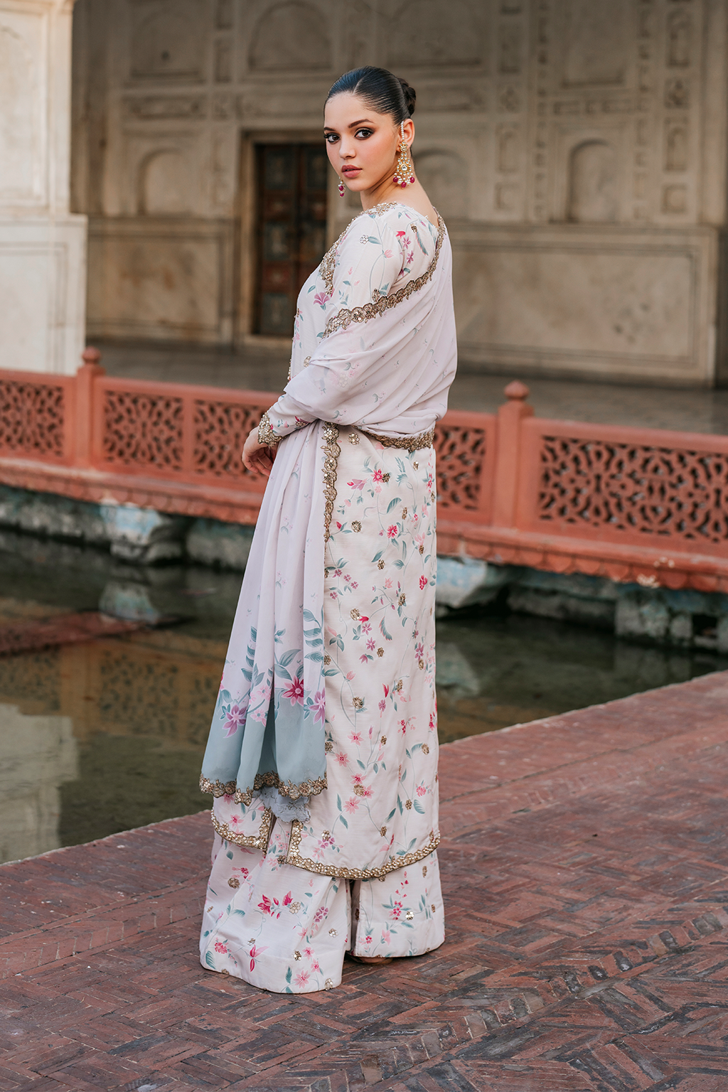 UE-318 Embroidered Raw Silk