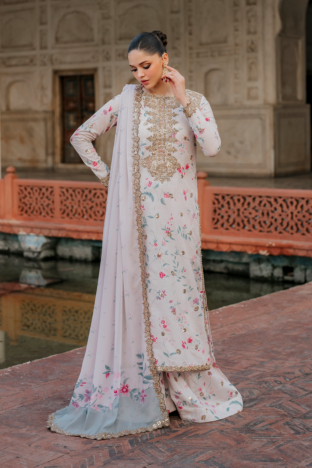 UE-318 Embroidered Raw Silk