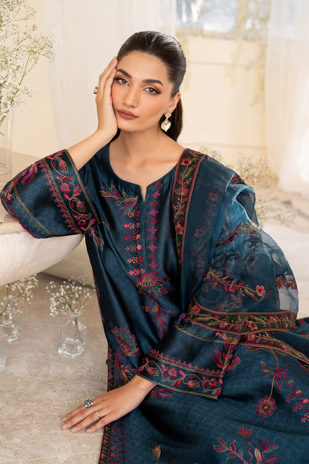 UE-379 Embroidered Pure Jacquard Silk