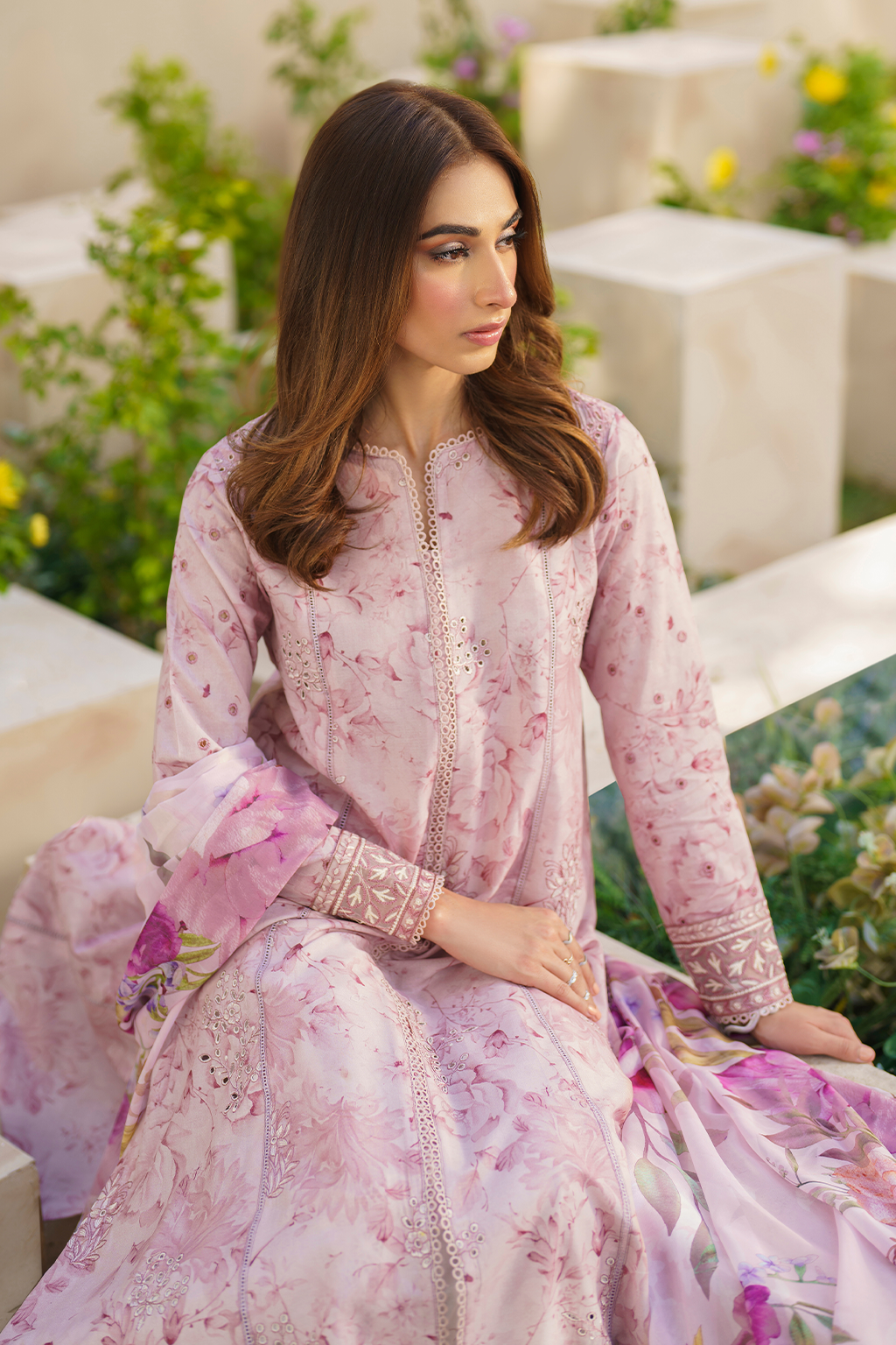 SFL-06 Embroidered Lawn