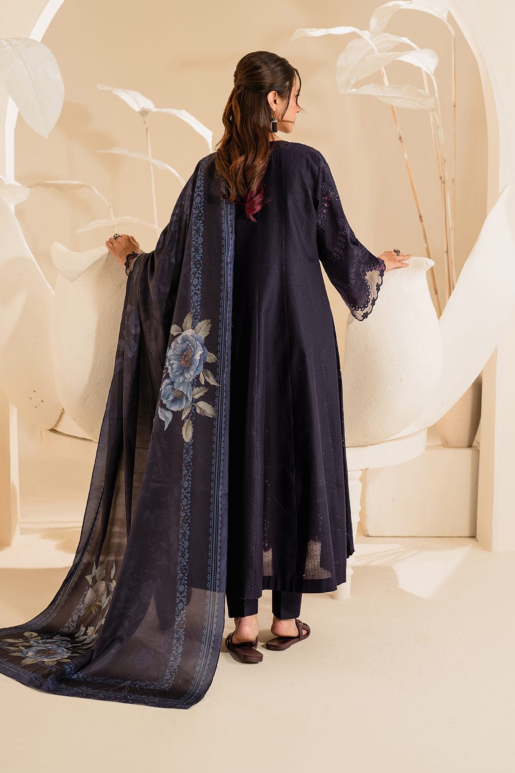 UE-427 Embroidered Textured Lawn