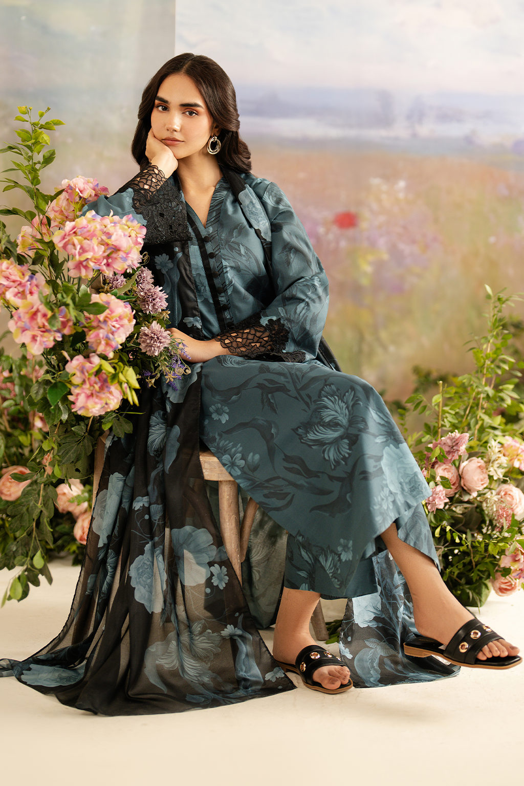 UE-444  Printed Lawn