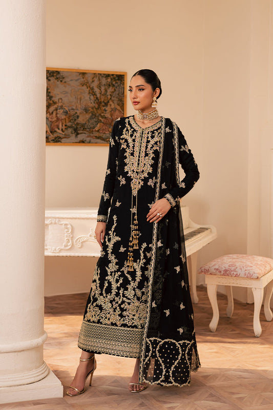 SVARA from Suave luxury formals '25 by Emaan Adeel at #VogueClothingStudio