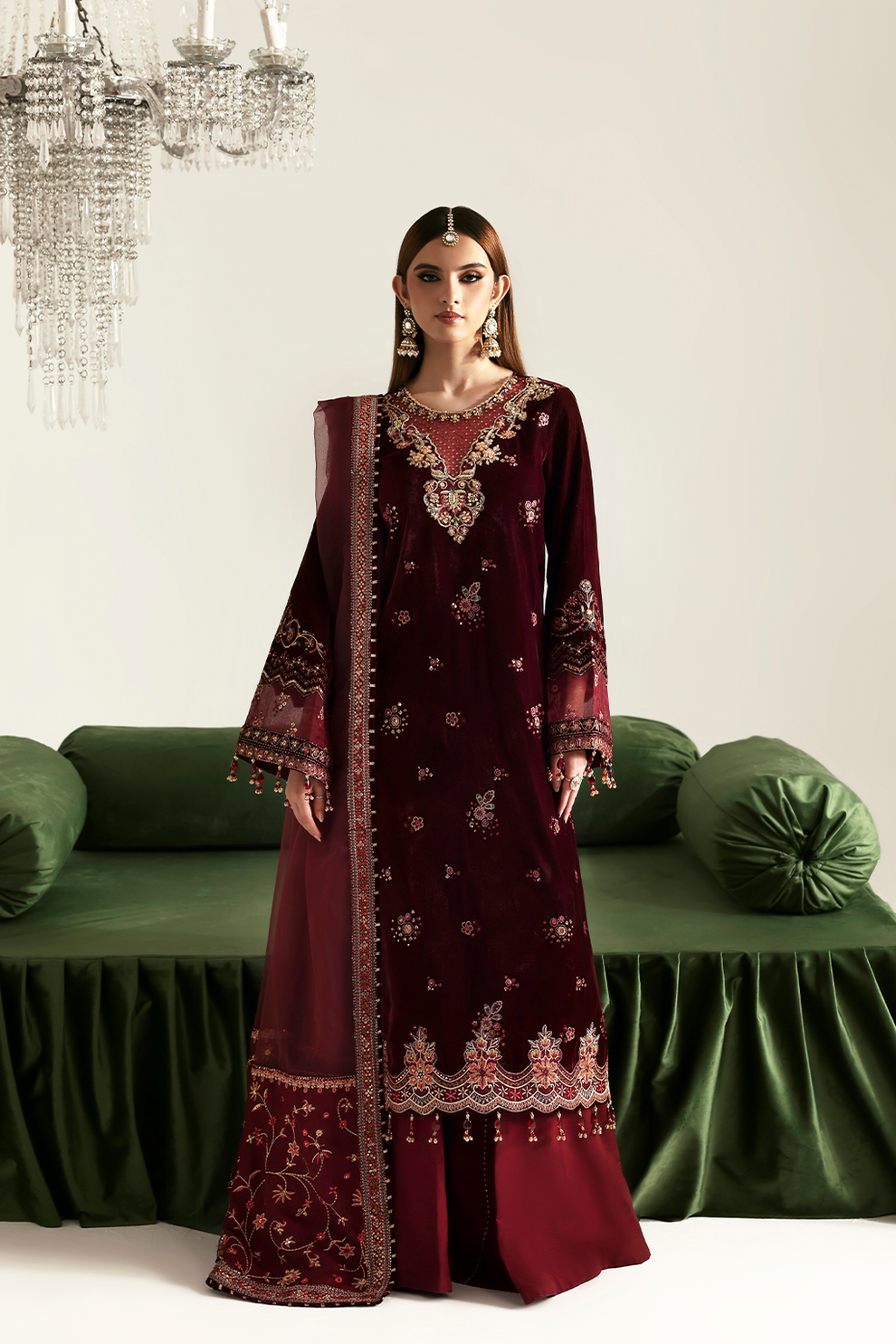 NADIRA Zarposh velvet collection by Emaan Adeel at #VogueClothingStudio