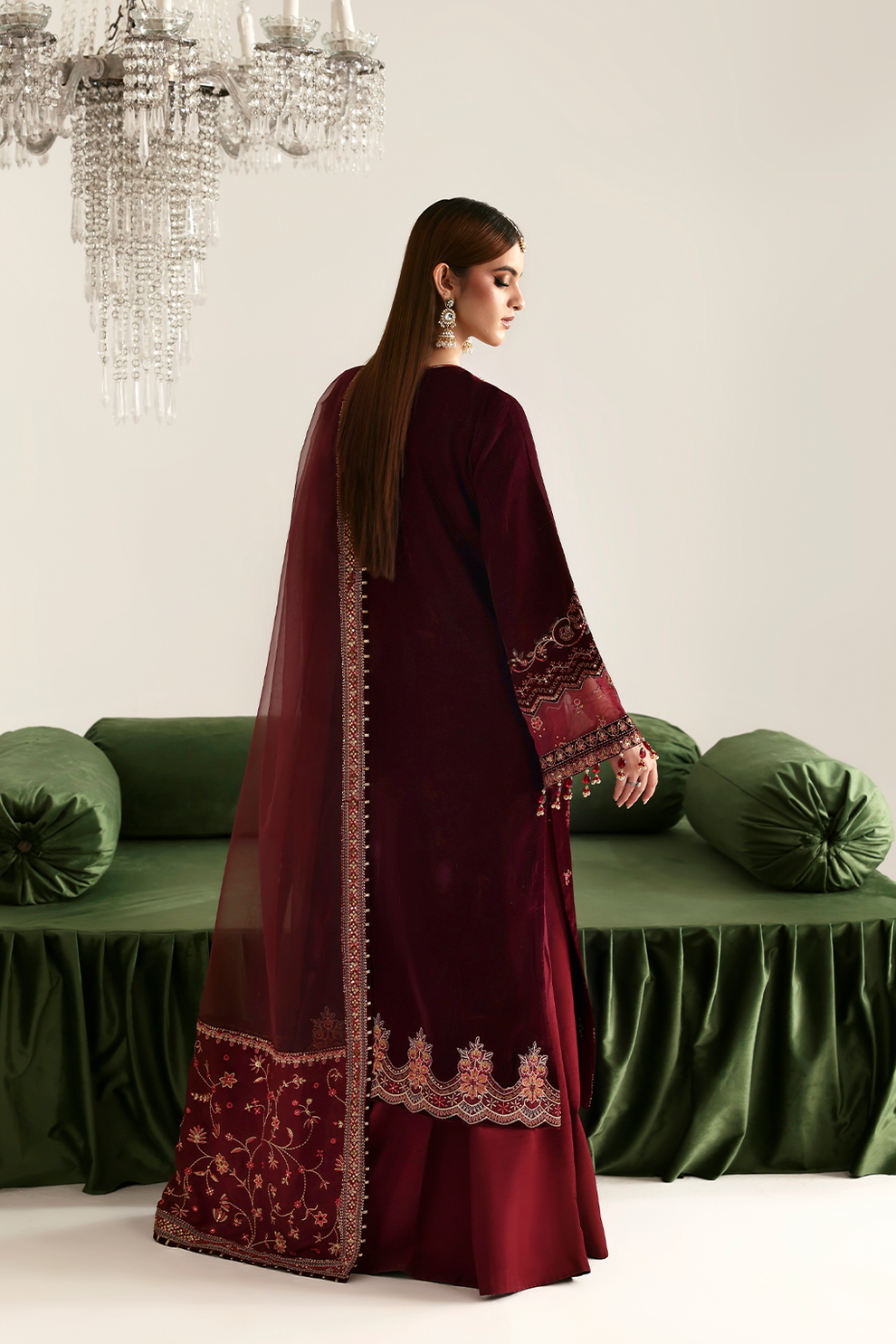 NADIRA Zarposh velvet collection by Emaan Adeel at #VogueClothingStudio