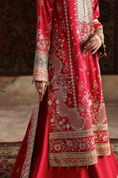 MAHGUL - Afsana-e-silk by Emaan Adeel at #VogueClothingStudio