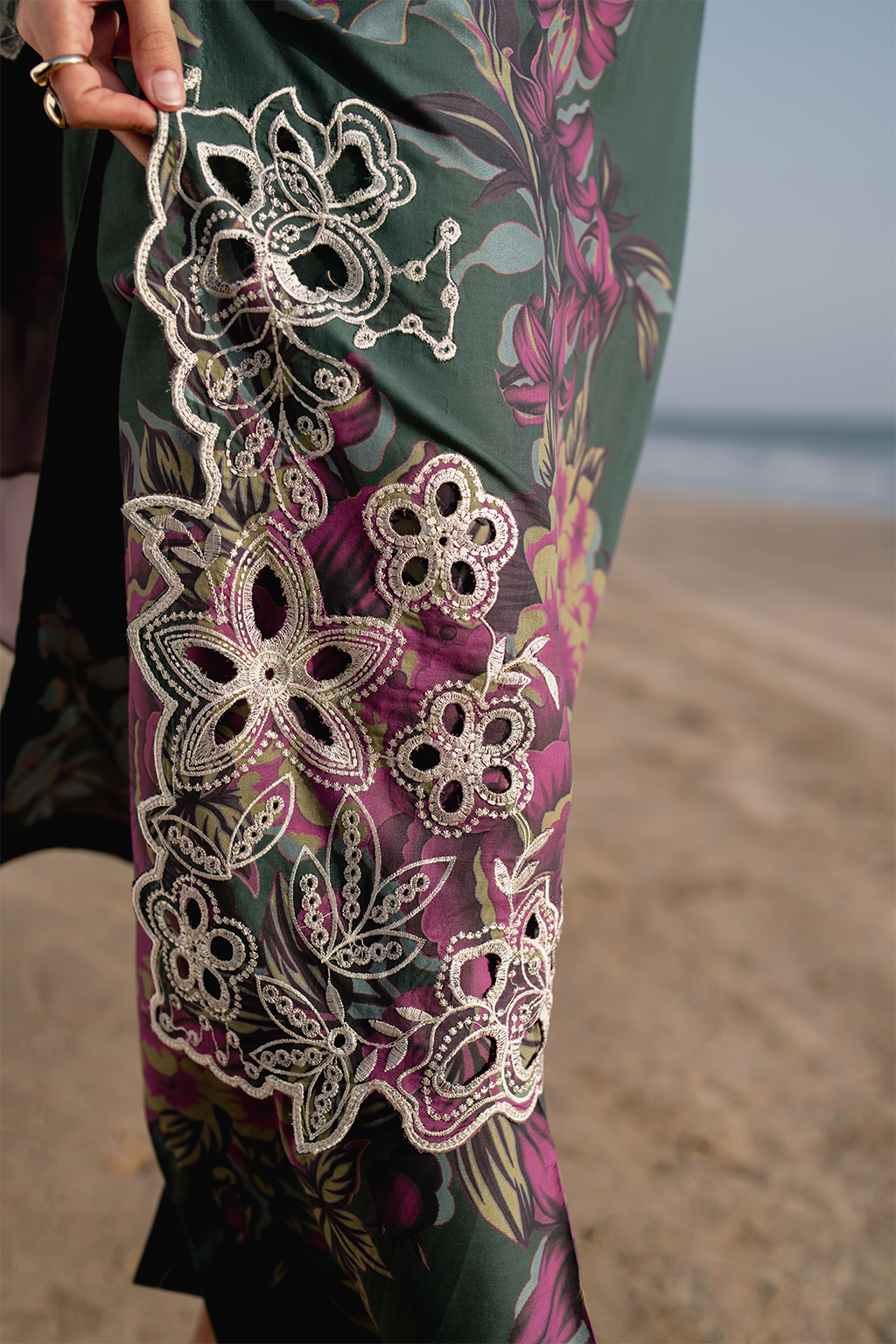 UE-408 Embroidered Printed Lawn