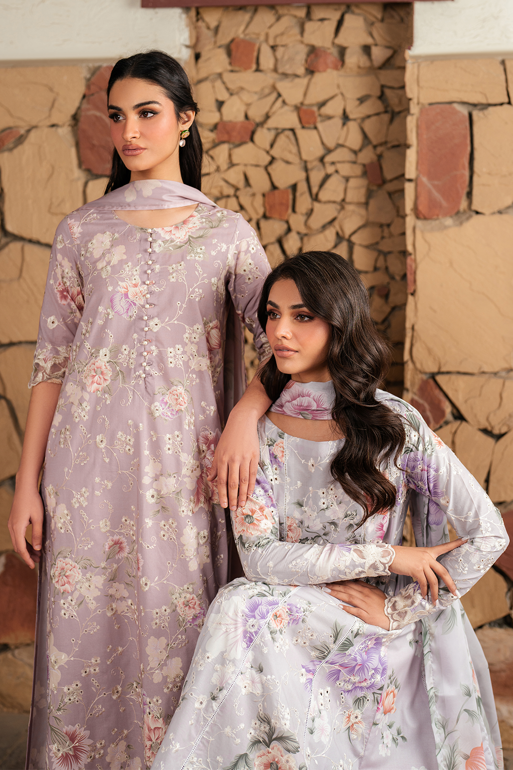 UE-389 Embroidered Printed Lawn