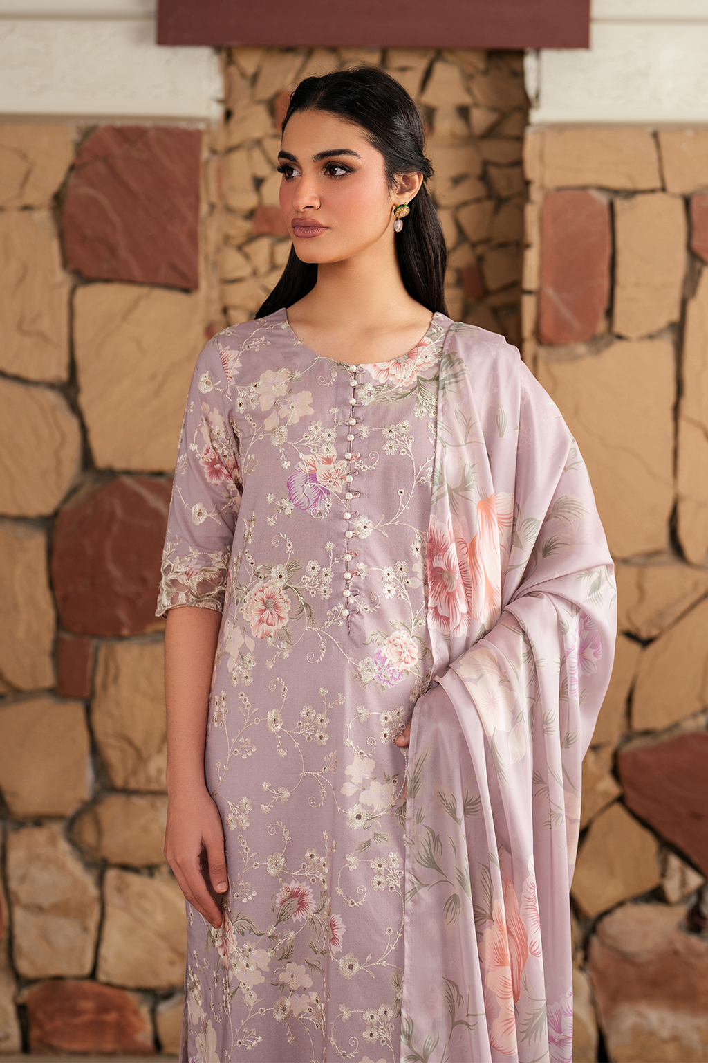 UE-389 Embroidered Printed Lawn