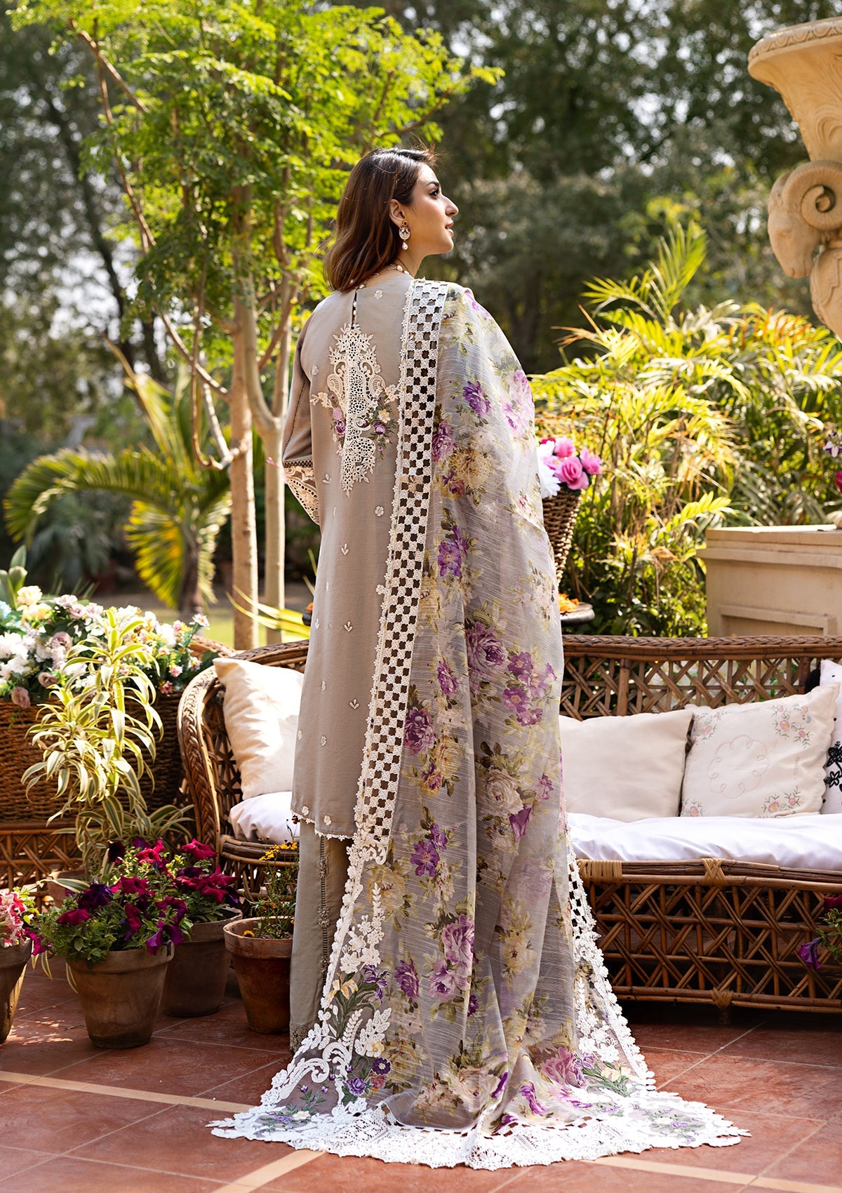 Beautifully designed SUBLIMATION PRINTED COTTON NET PATCHED DUPATTA.