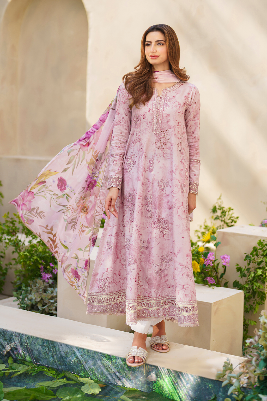 SFL-06 Embroidered Lawn