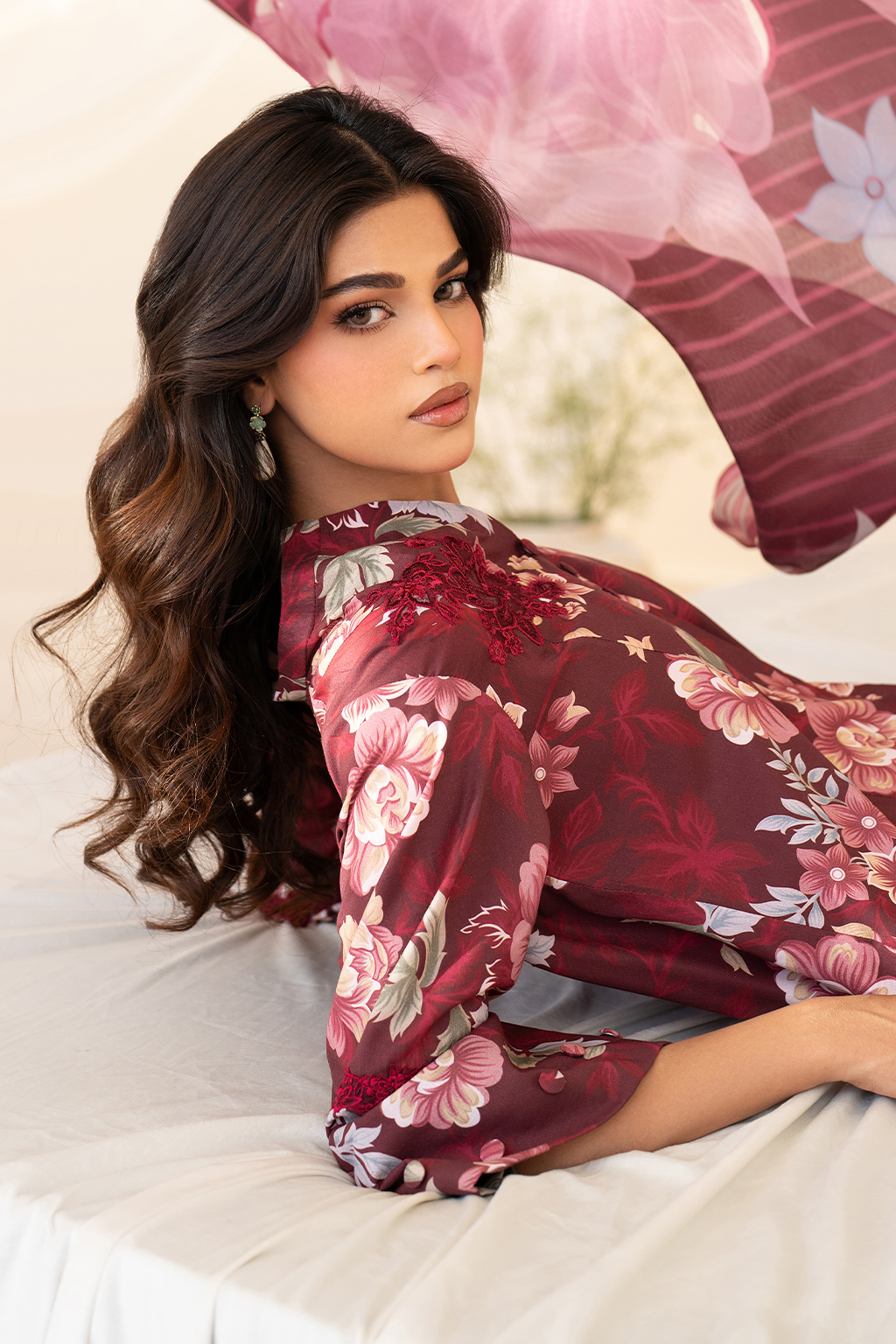 UE-439  Printed Lawn