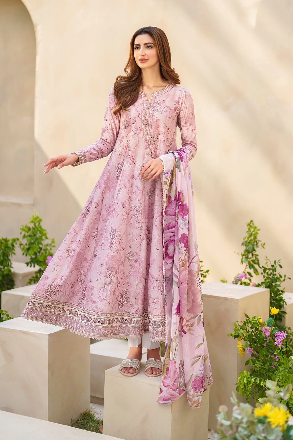 SFL-06 Embroidered Lawn