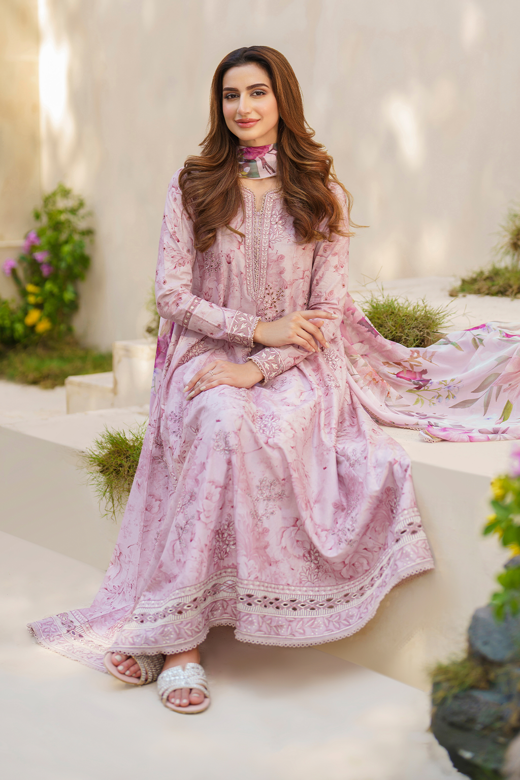 SFL-06 Embroidered Lawn