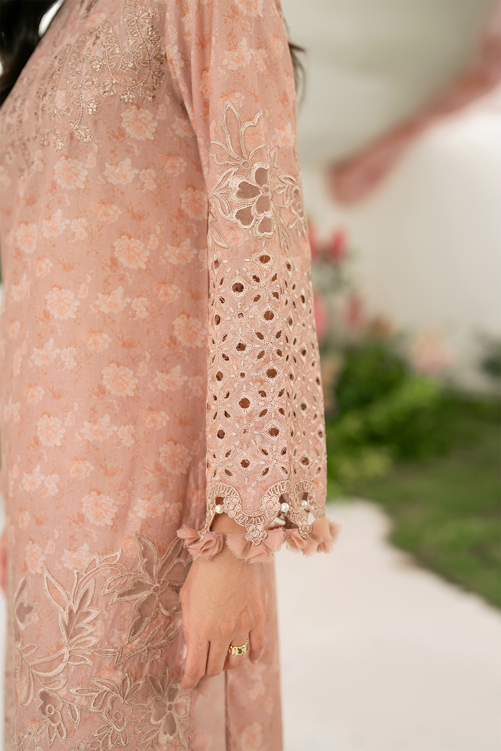 IFE-12 Embroidered Lawn