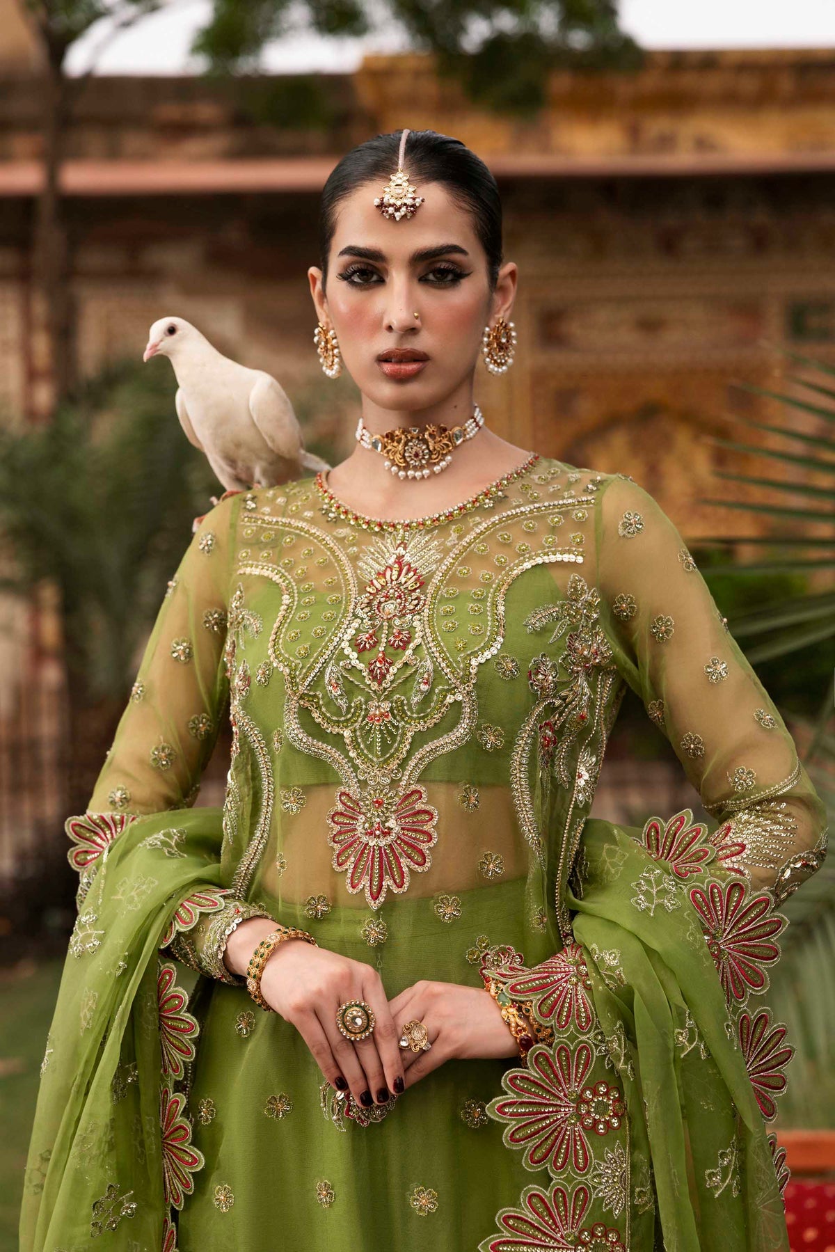 1597 Ambenrin - Sultaniya Luxury Formals by Akbar Aslam at #VogueClothingStudio