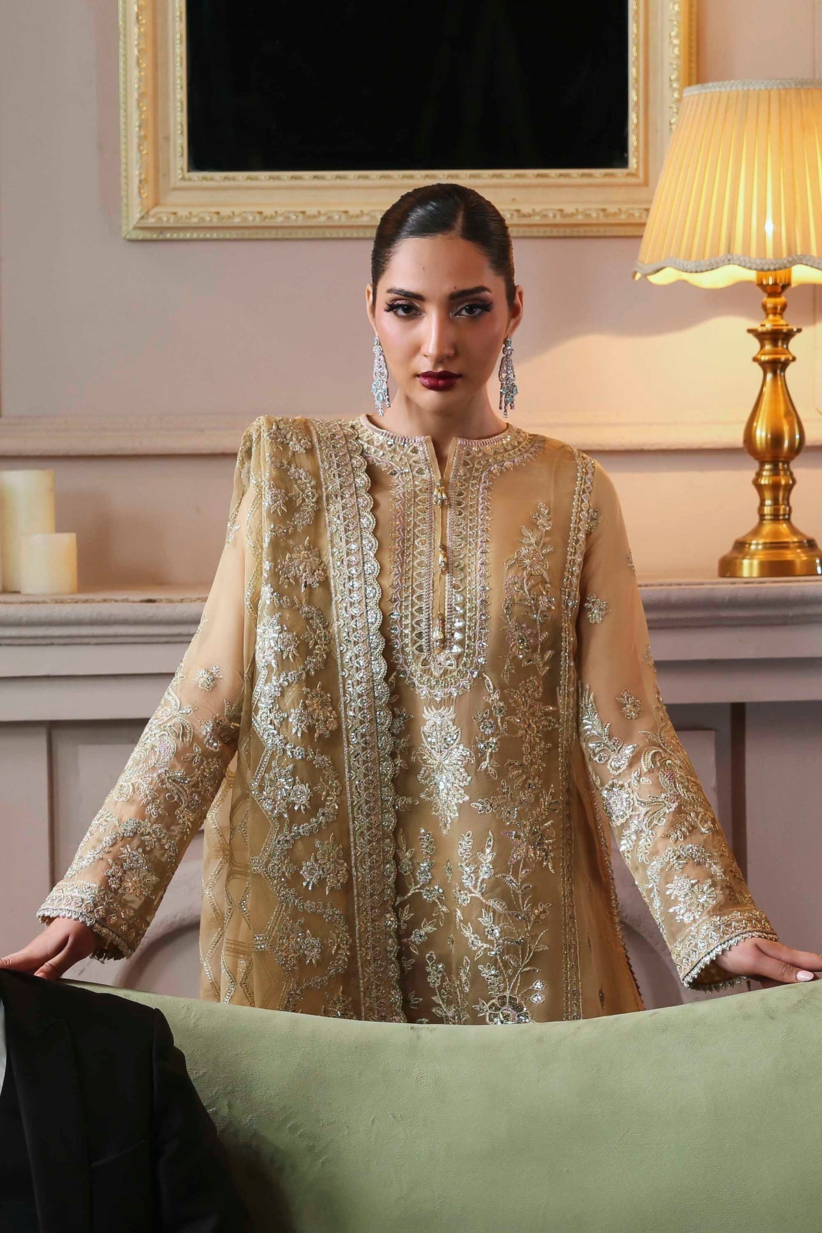 1584  Tajmeen - Mastani Luxury Formals