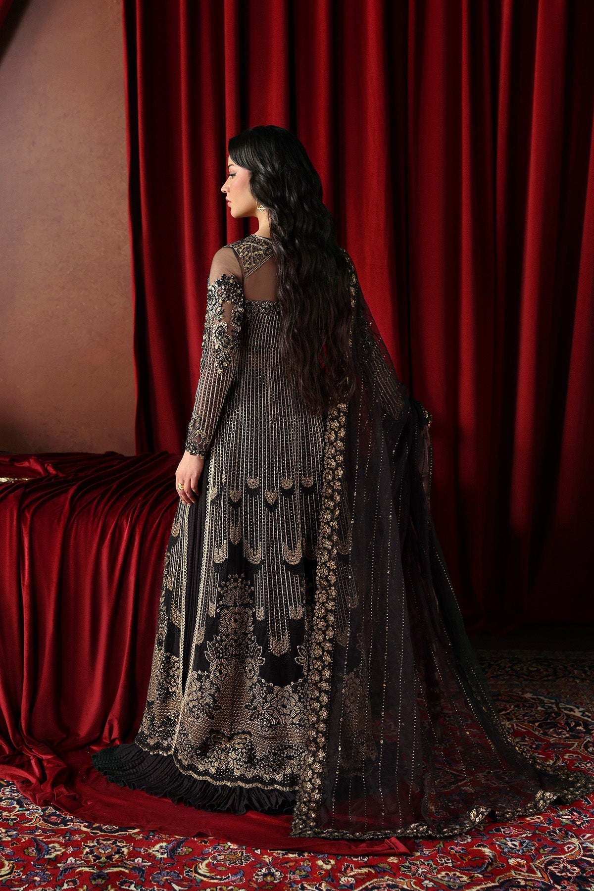 Chariot from La Fuchsia'26 by Afrozeh at #VogueClothingStudio